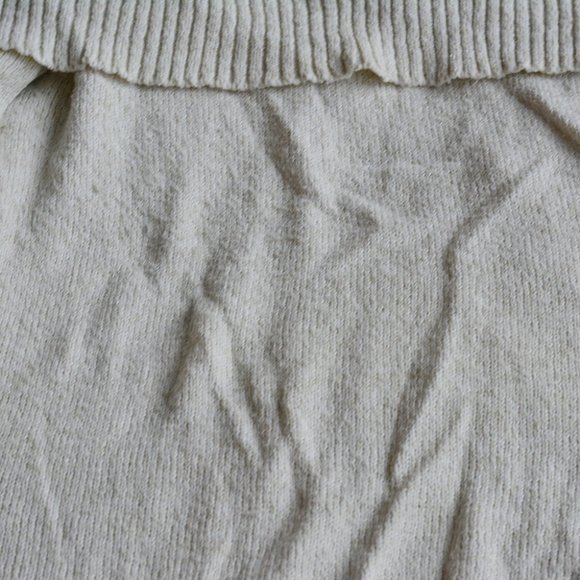 Aerie Cream Off-The-Shoulder Sweater‎ - Picture 4 of 8